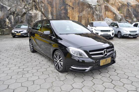 MERCEDES-BENZ B 200 1.6 TURBO GASOLINA 4P AUTOMÁTICO